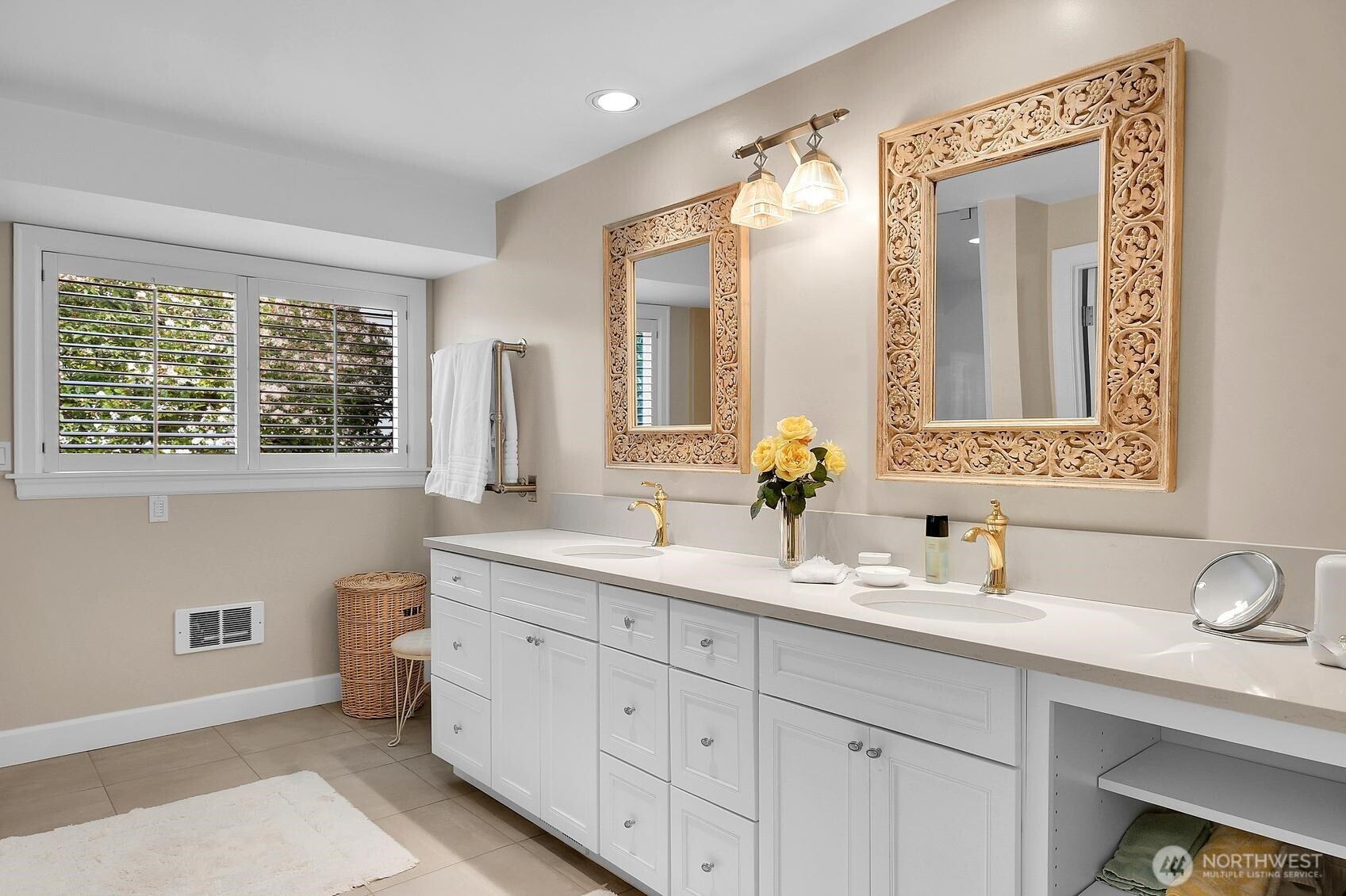 2209 38th Place E, Seattle, WA 98112