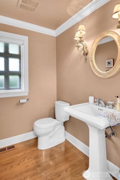 2209 38th Place E, Seattle, WA 98112 - Photo 21