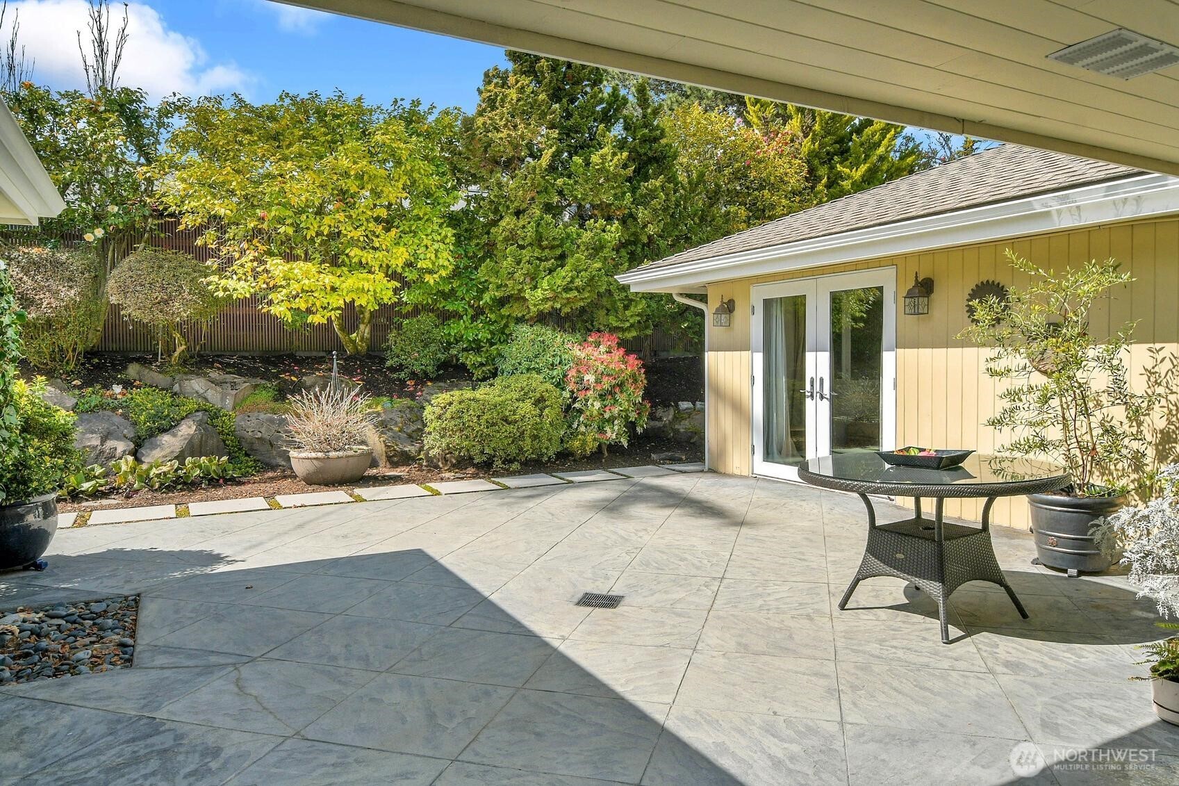 2209 38th Place E, Seattle, WA 98112