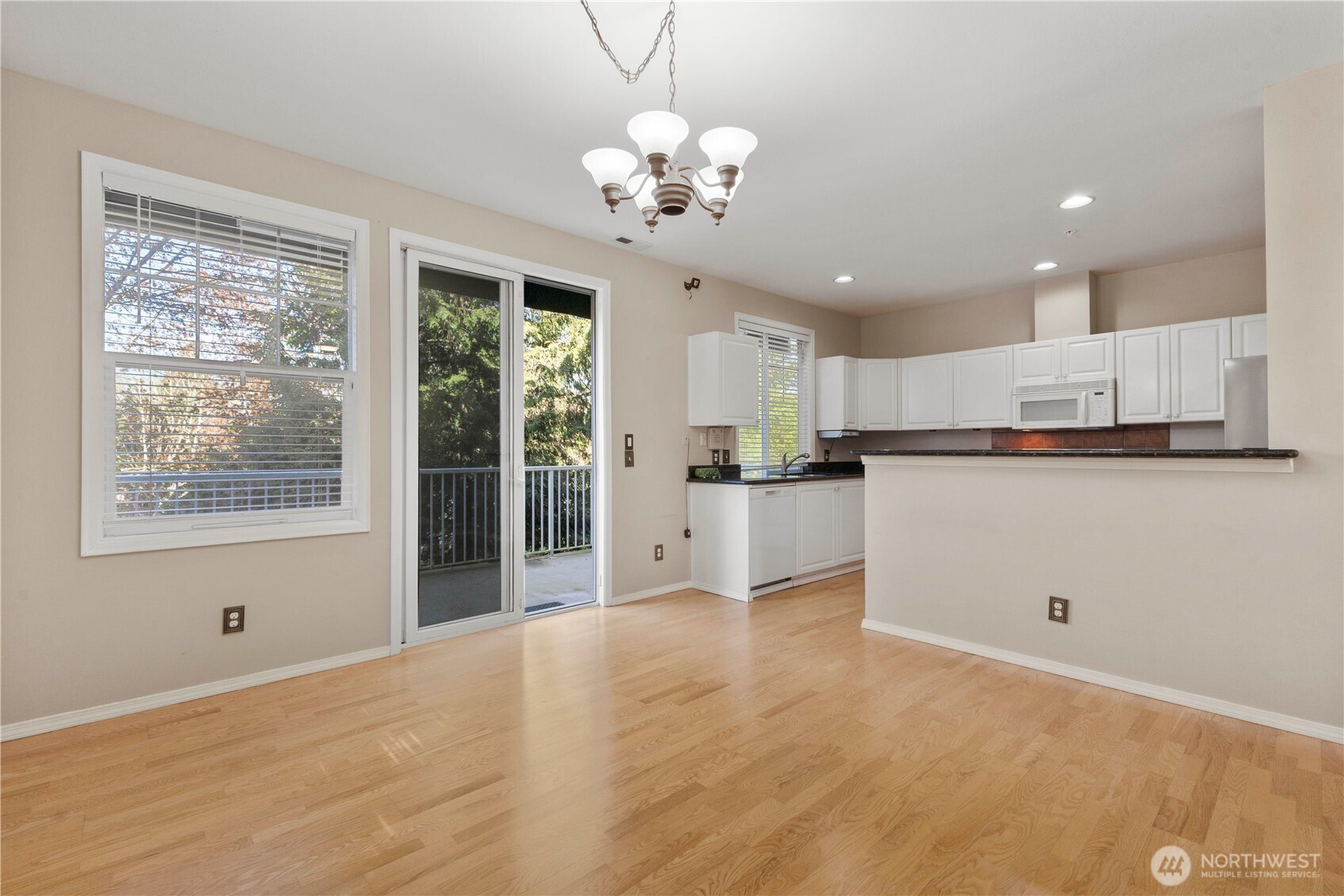 23321 60th Place S ##7-1, Kent, WA 98032