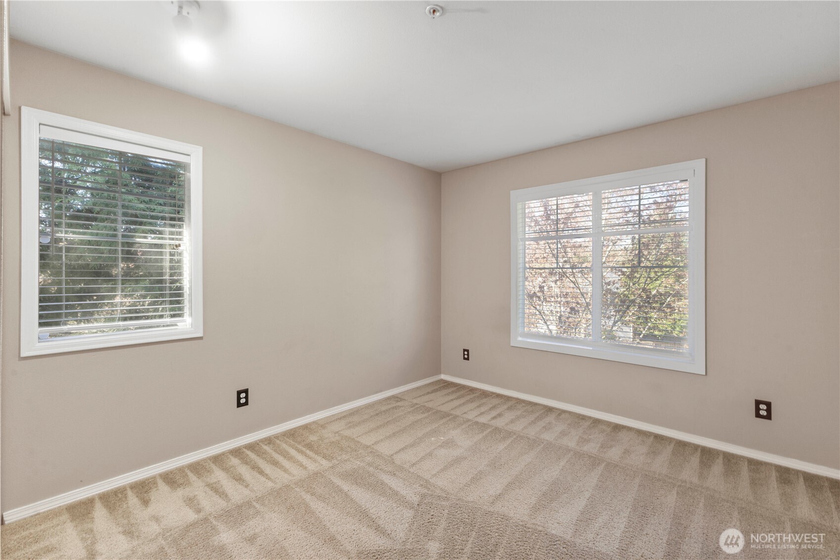 23321 60th Place S ##7-1, Kent, WA 98032