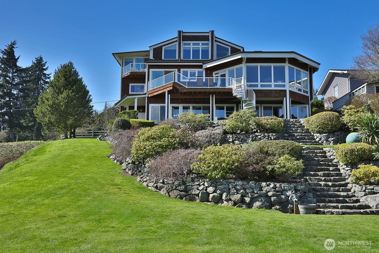 6595 Anderson Road , Clinton, WA 98236