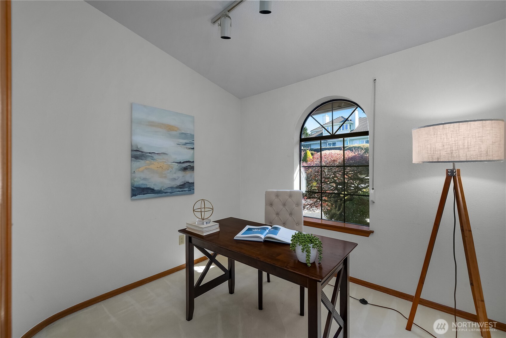 56 Chapman Loop , Steilacoom, WA 98388