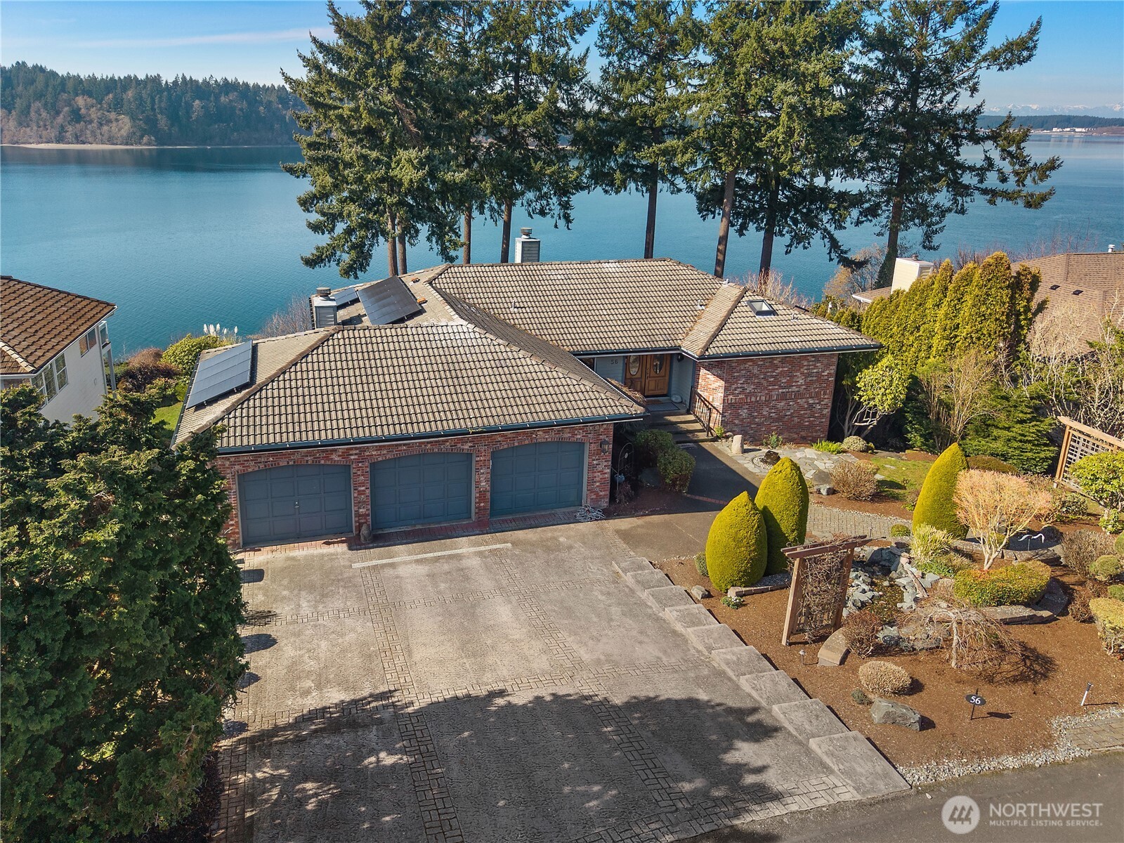 56 Chapman Loop , Steilacoom, WA 98388
