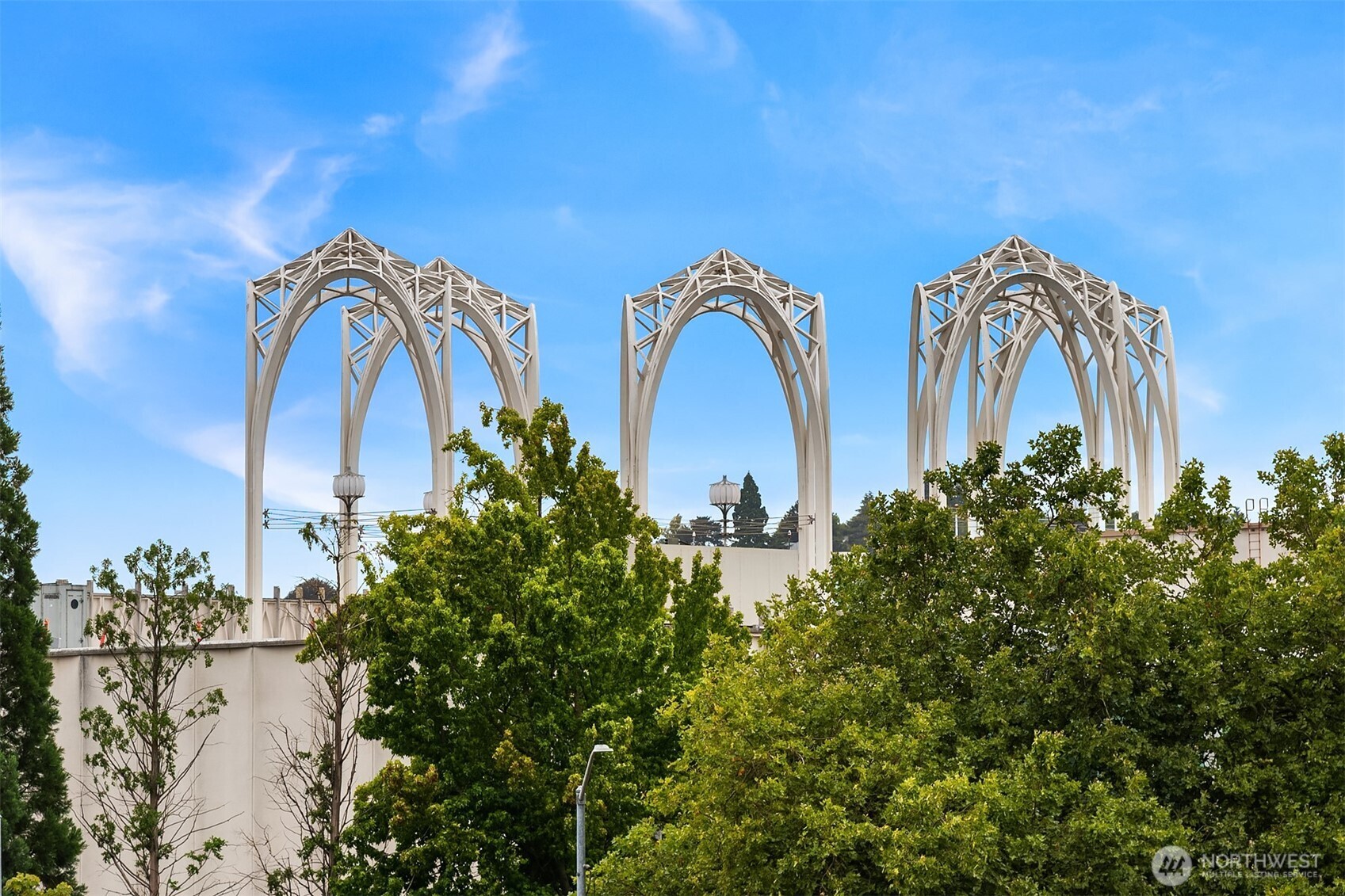 2720 3rd Avenue #405, Seattle, WA 98121