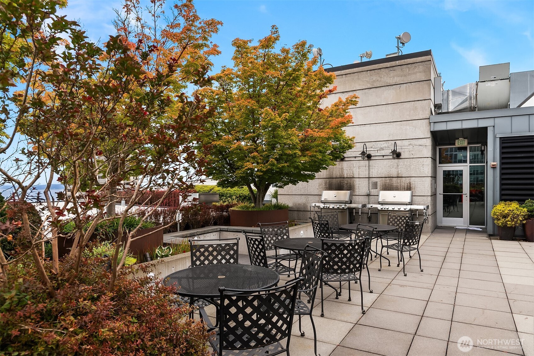 2720 3rd Avenue #405, Seattle, WA 98121