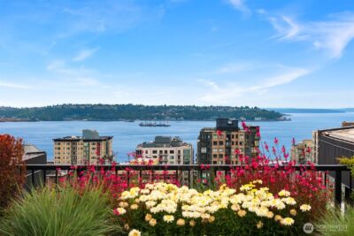 2720 3rd Avenue #405, Seattle, WA 98121 - Photo 32