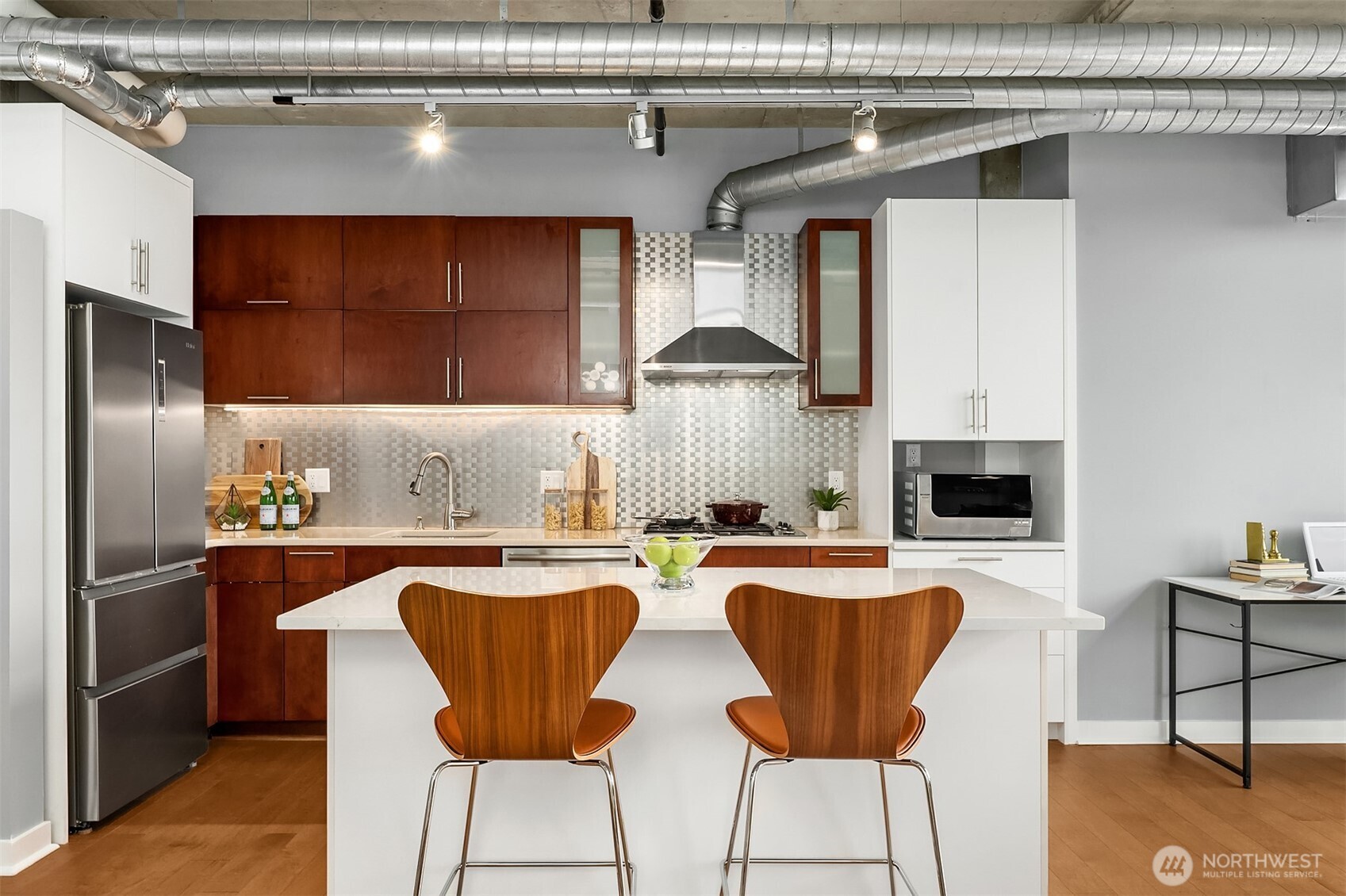 2720 3rd Avenue #405, Seattle, WA 98121