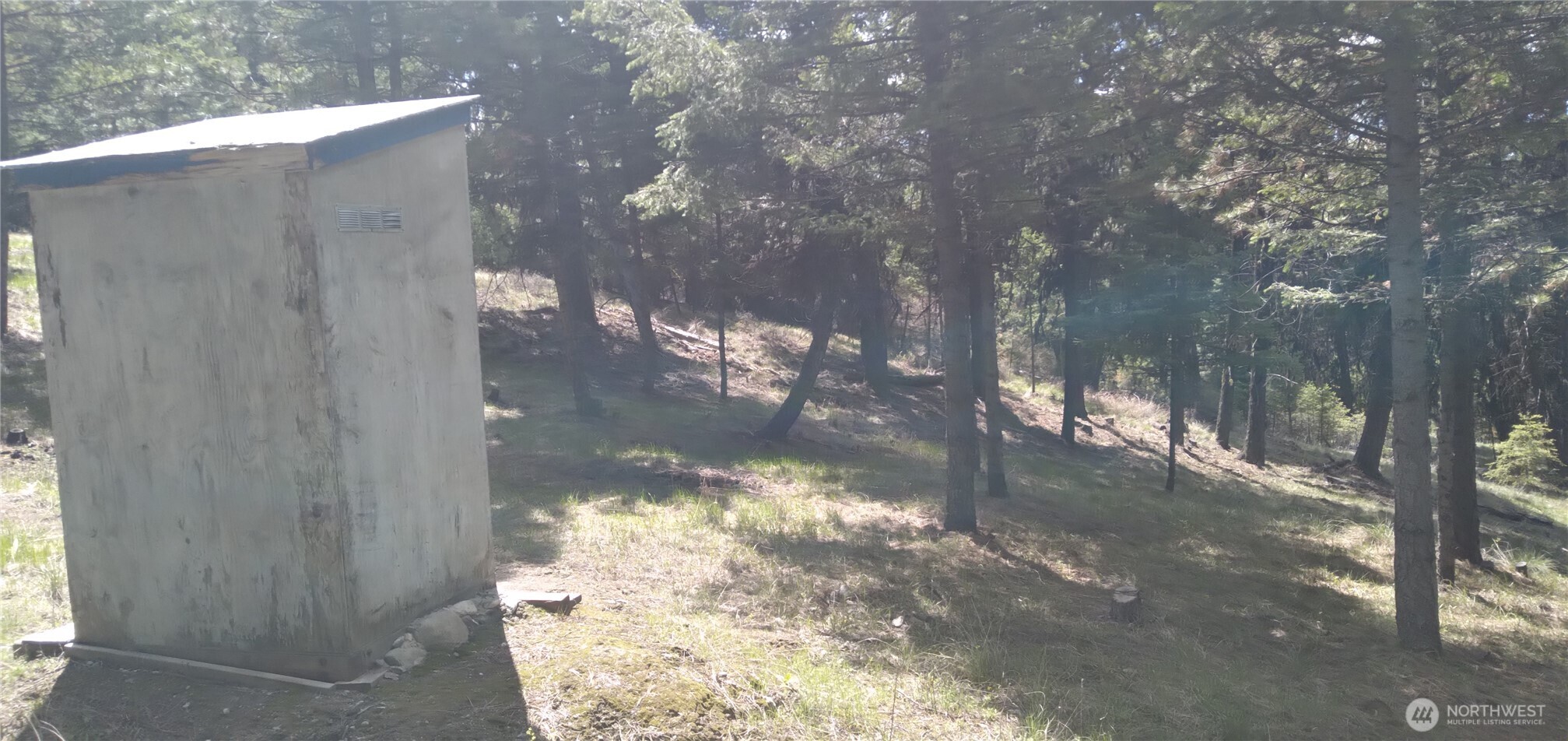 51 Trap Line Loop Road , Oroville, WA 98844