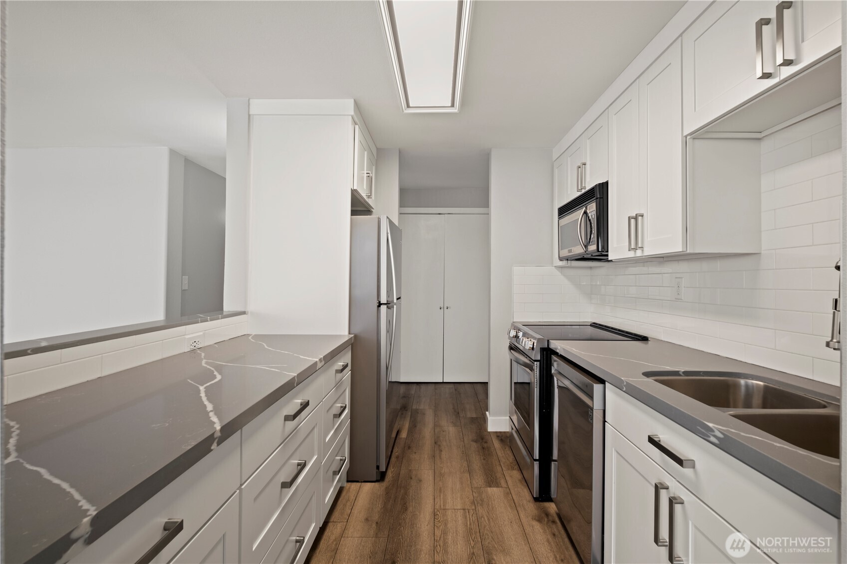 9500 Rainier Avenue S #612, Seattle, WA 98118