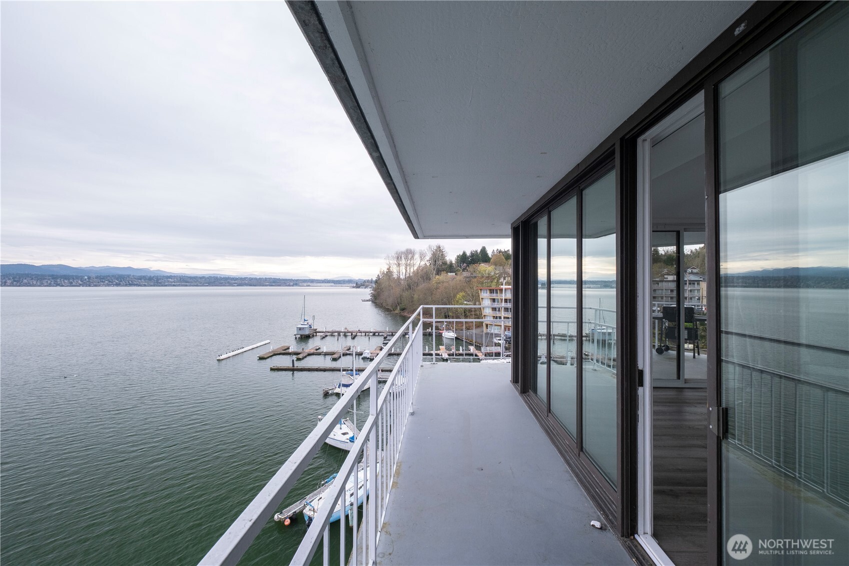 9500 Rainier Avenue S #612, Seattle, WA 98118