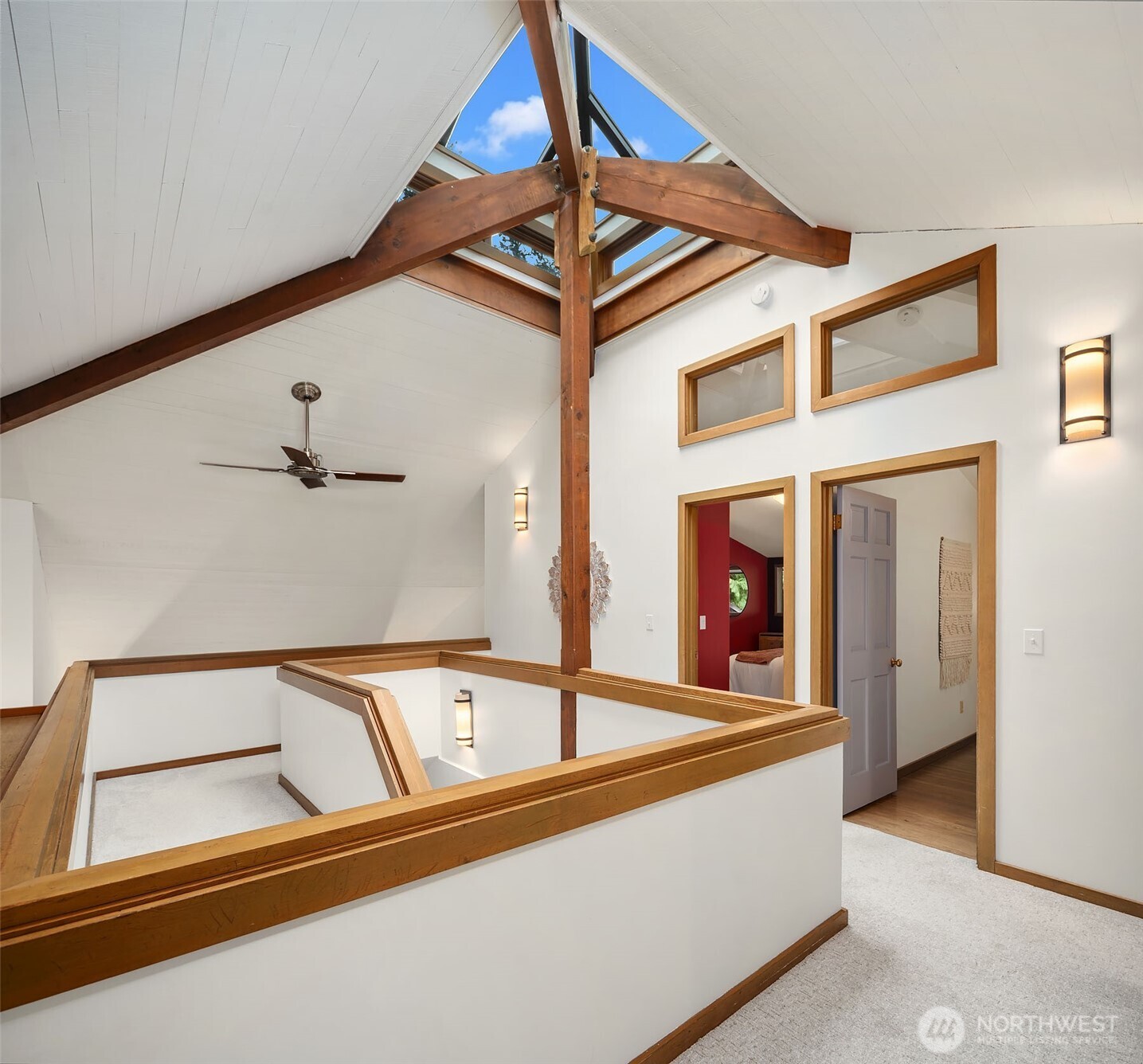 12210 NE 39th Street , Bellevue, WA 98005