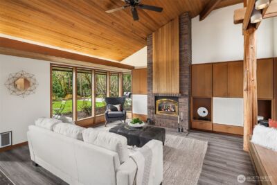 12210 NE 39th Street , Bellevue, WA 98005 - Photo 27