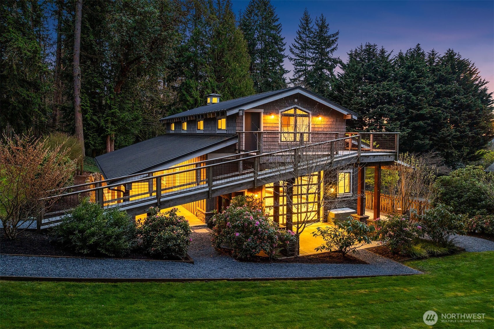 12210 NE 39th Street , Bellevue, WA 98005