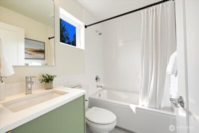 13047 39th Avenue NE #B, Seattle, WA 98125 - Photo 14