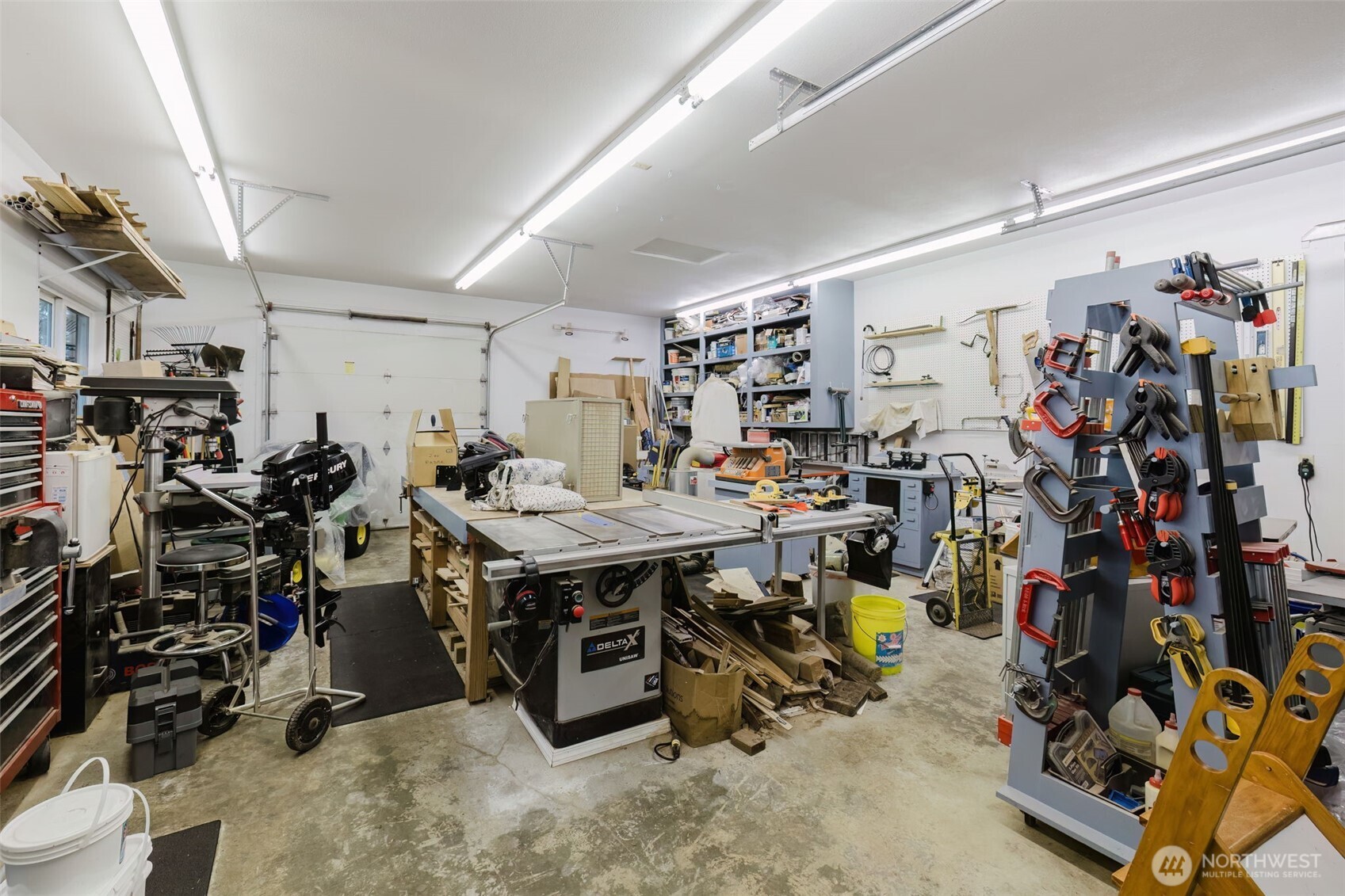 3073 SE Misty Court , Port Orchard, WA 98367