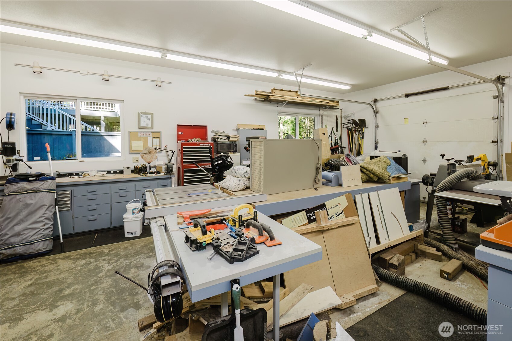 3073 SE Misty Court , Port Orchard, WA 98367