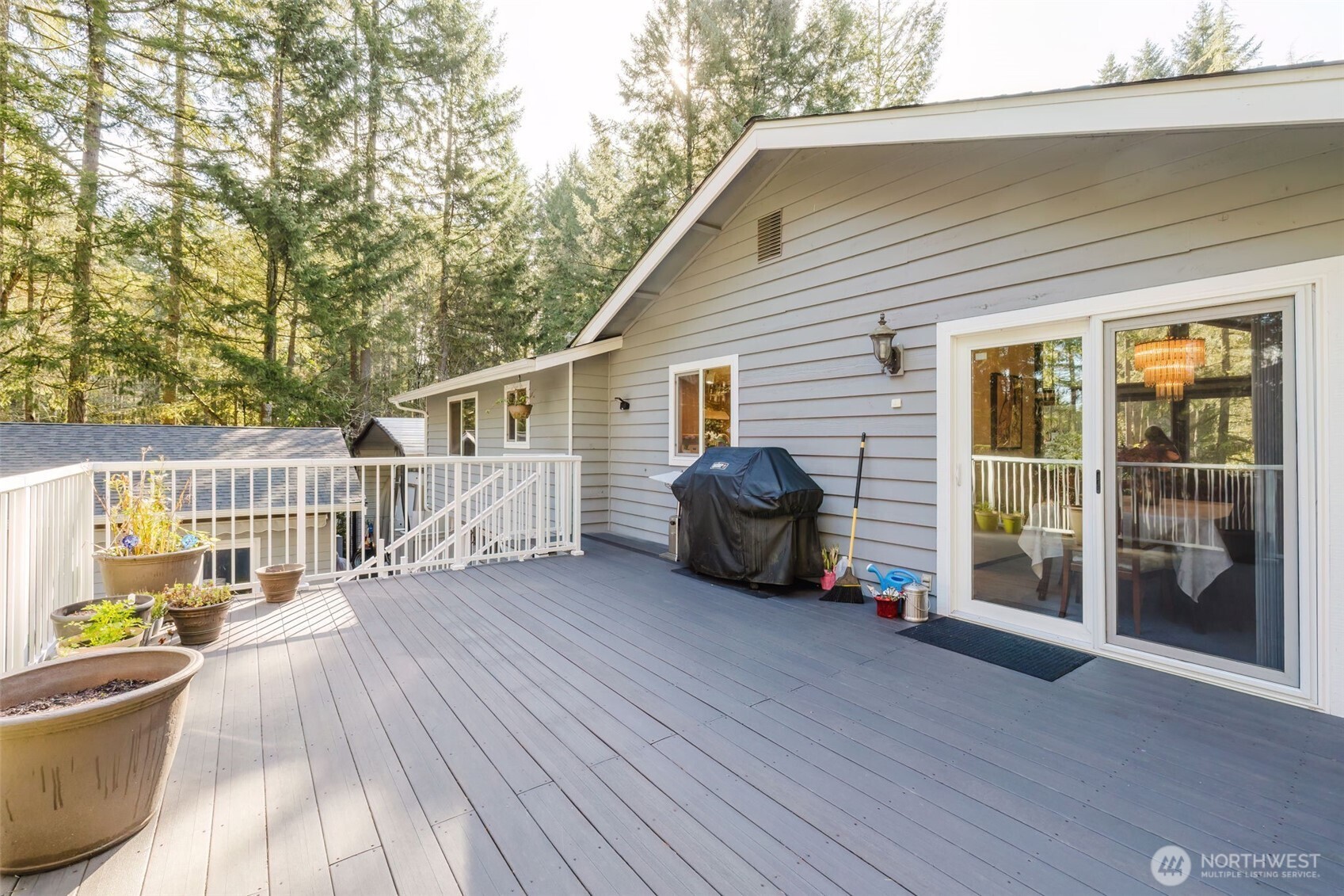 3073 SE Misty Court , Port Orchard, WA 98367