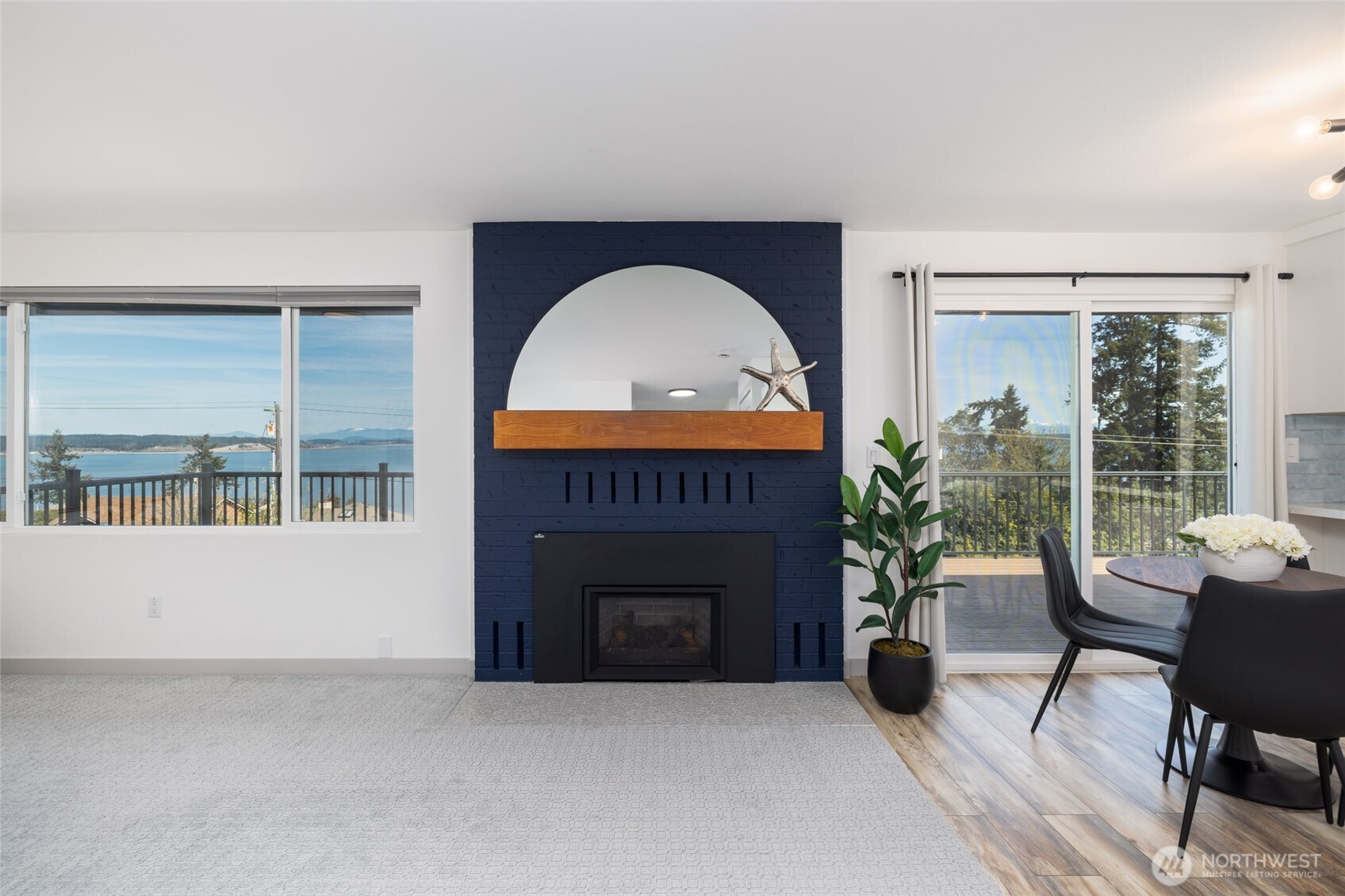 1345 Rainbow Lane , Camano Island, WA 98282