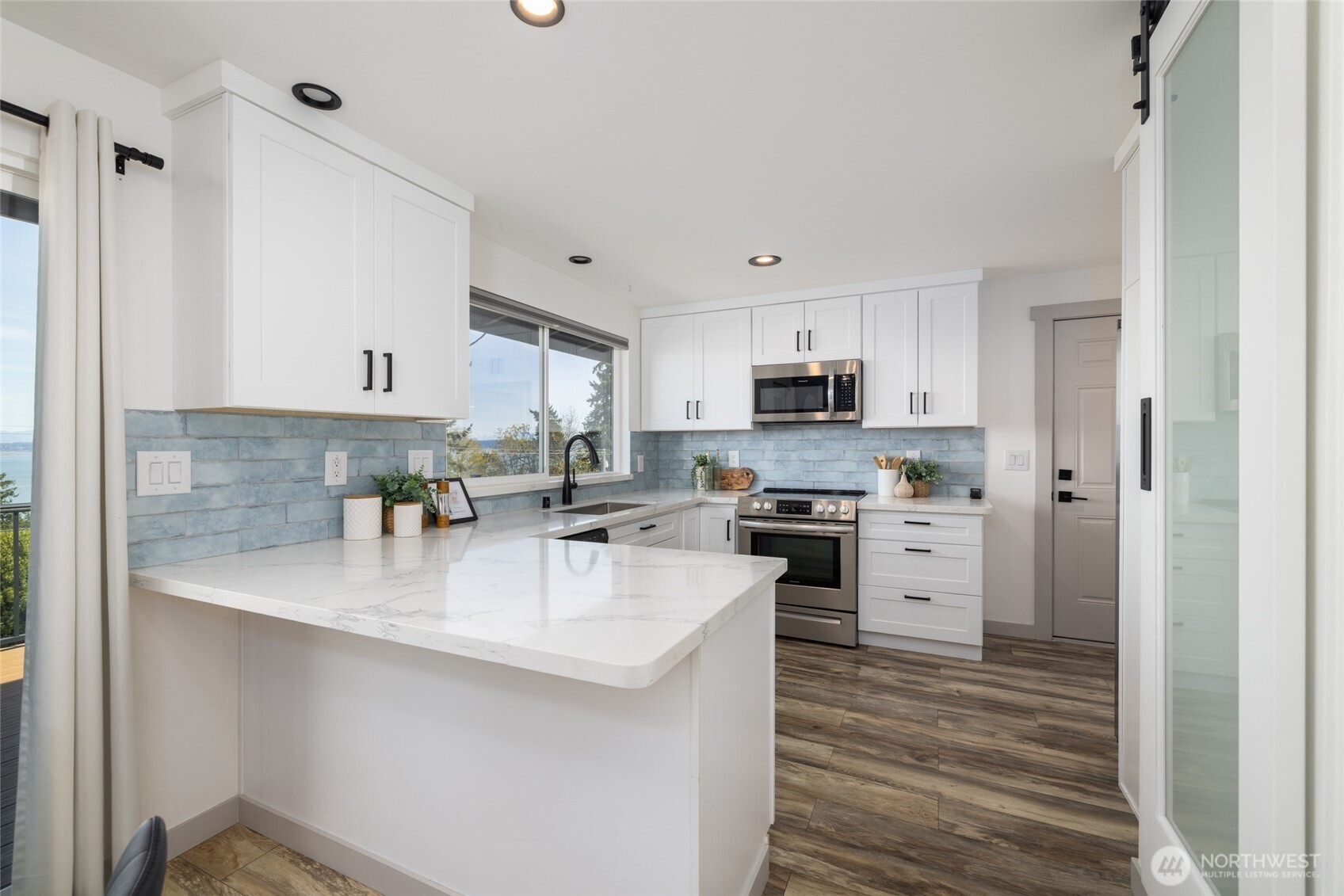 1345 Rainbow Lane , Camano Island, WA 98282