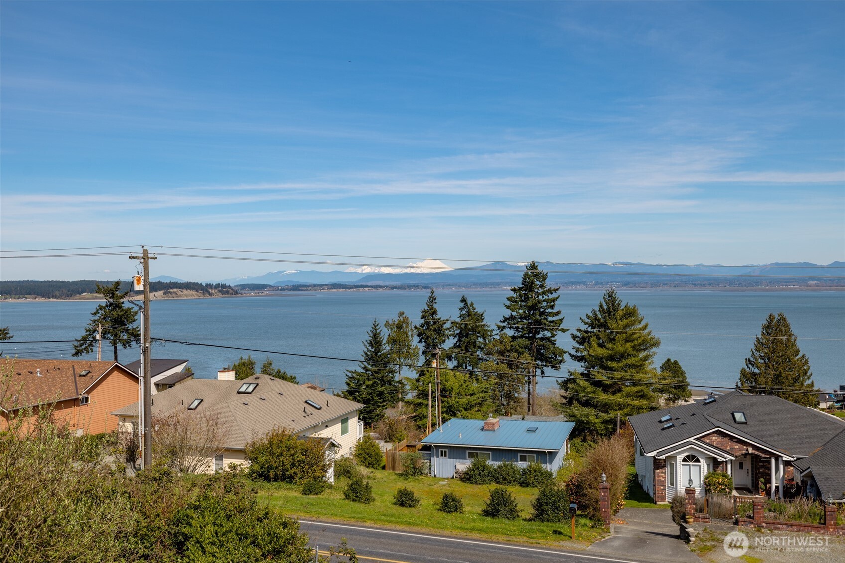 1345 Rainbow Lane , Camano Island, WA 98282
