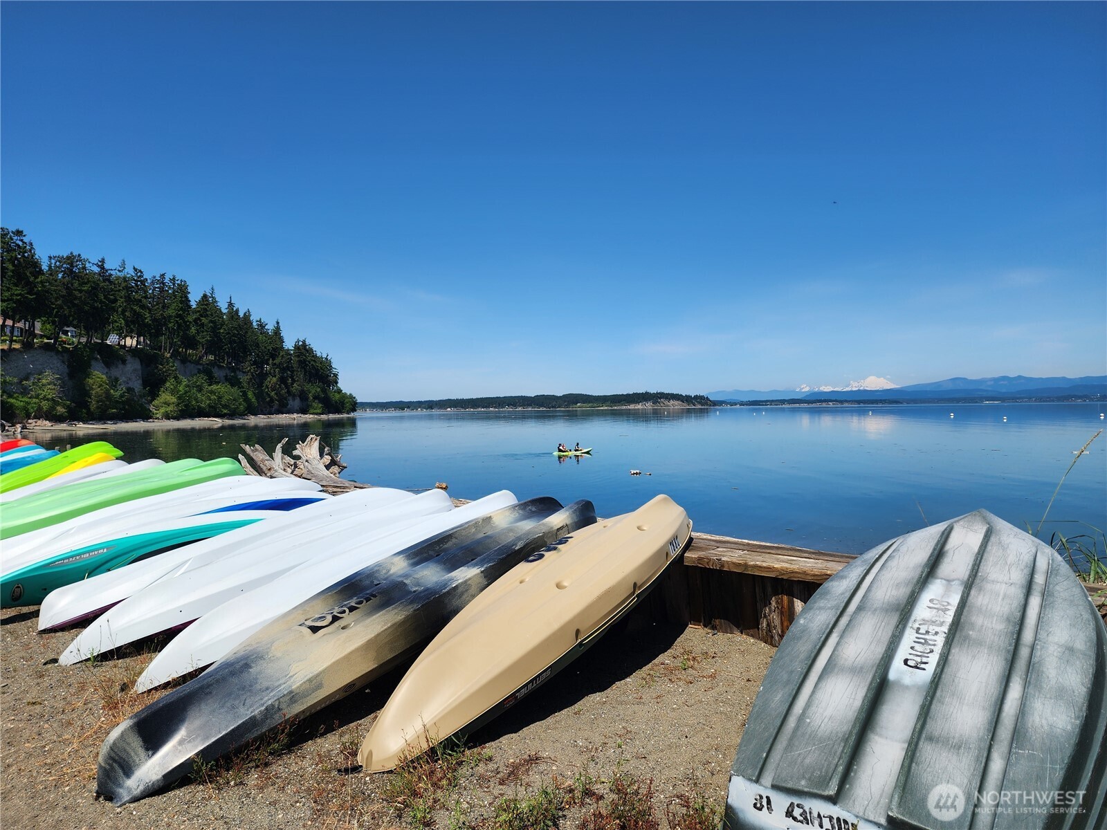 1345 Rainbow Lane , Camano Island, WA 98282