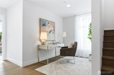 10712 SE 2nd Street , Bellevue, WA 98004-6206 - Photo 21
