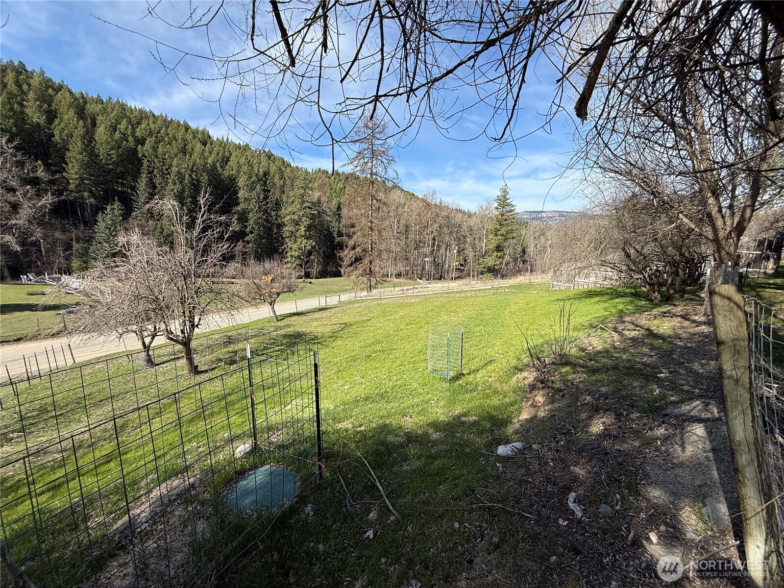 155 St. Peter's Creek Road , Malo, WA 99150