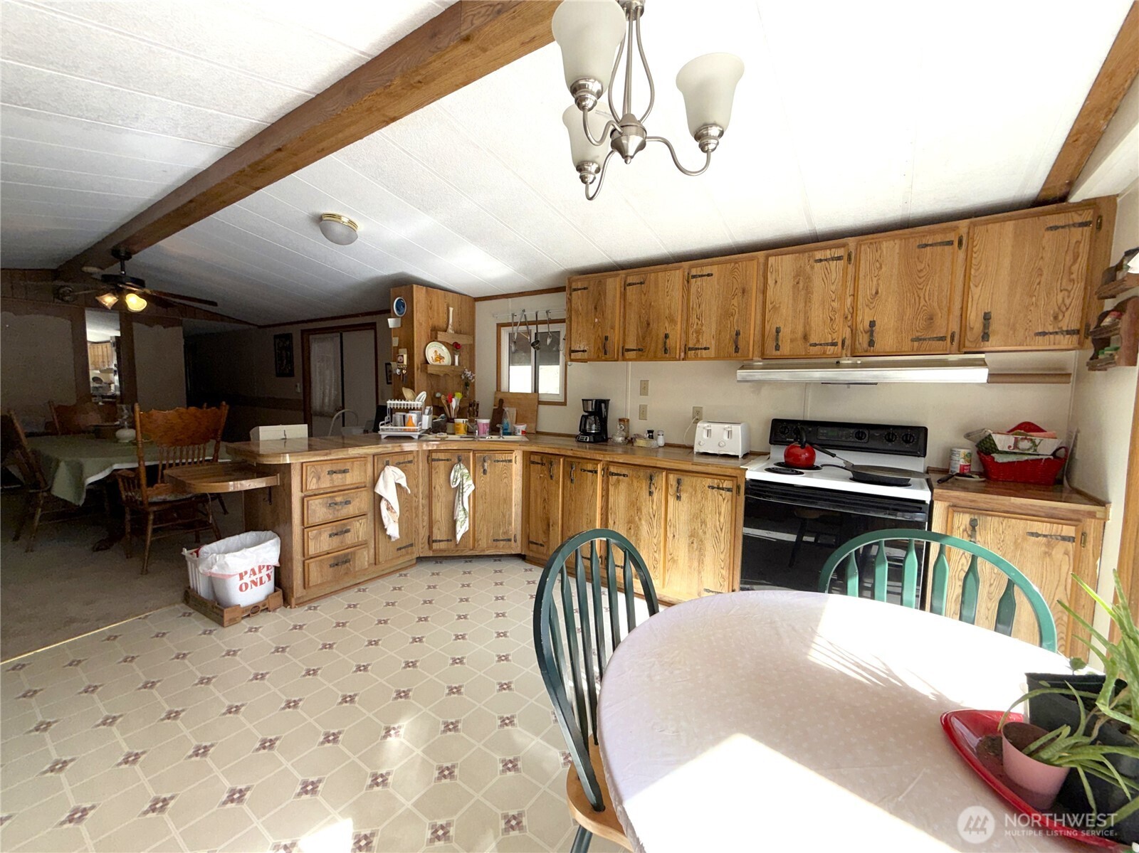 155 St. Peter's Creek Road , Malo, WA 99150