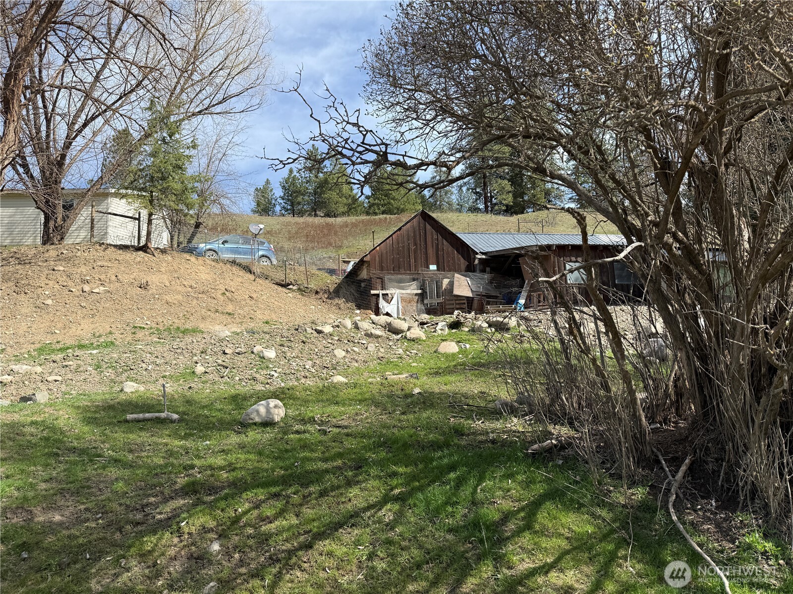 155 St. Peter's Creek Road , Malo, WA 99150