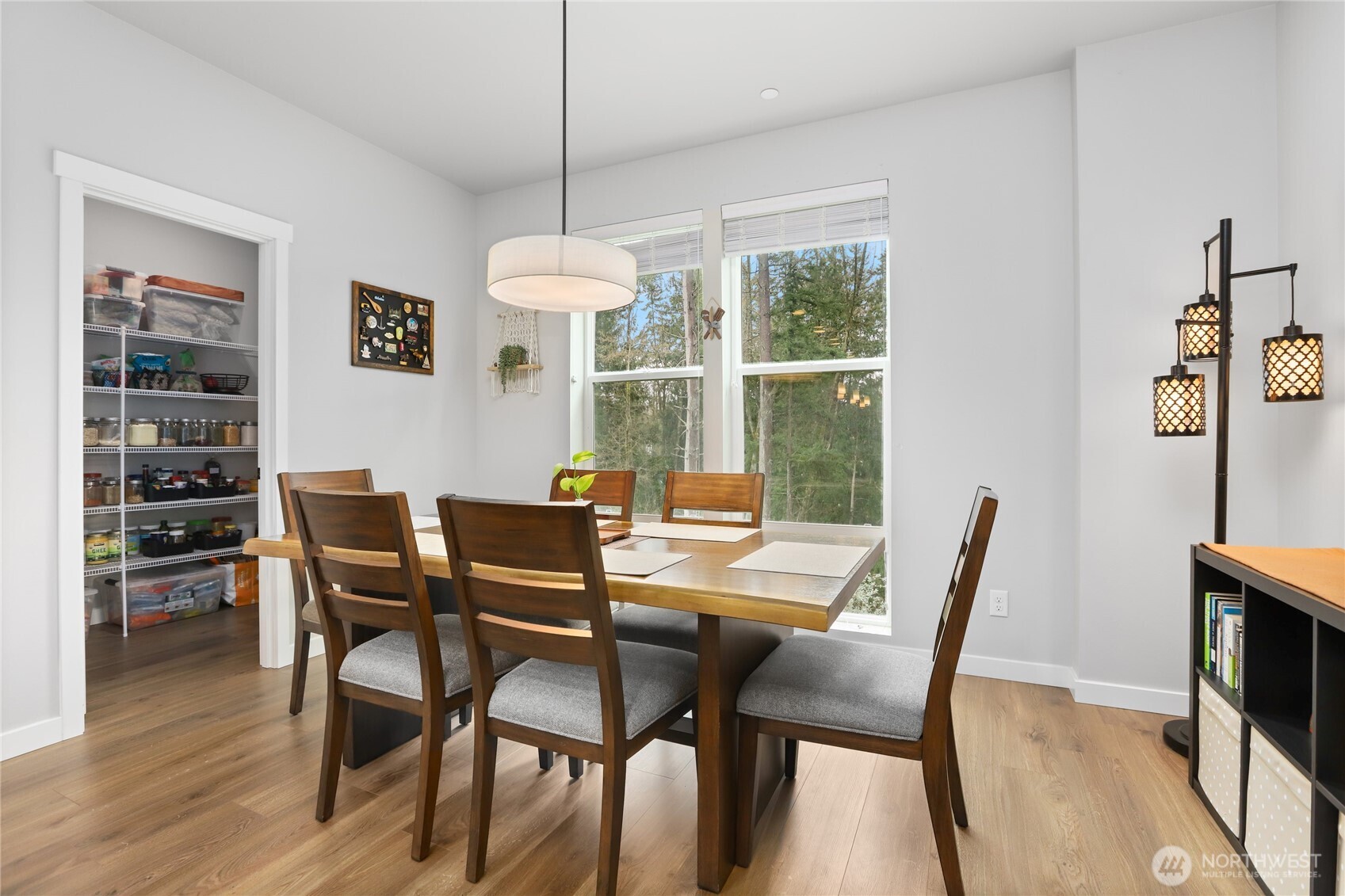 13717 Admiralty Way #G1, Lynnwood, WA 98087