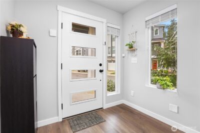 13717 Admiralty Way #G1, Lynnwood, WA 98087 - Photo 2