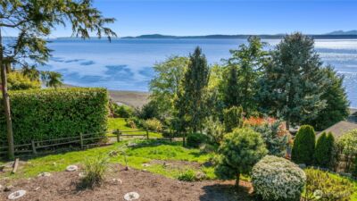 3253 Perkins Lane W, Seattle, WA 98199 - Photo 1