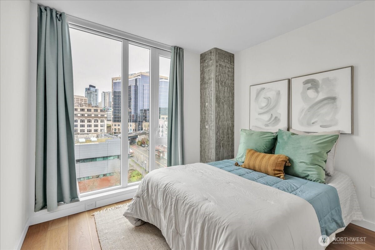 450 S Main Street #1012, Seattle, WA 98104