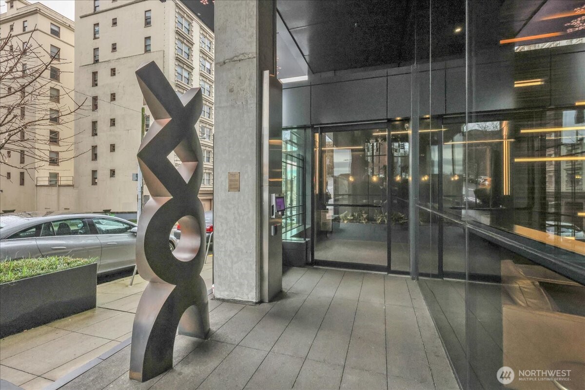 450 S Main Street #1012, Seattle, WA 98104