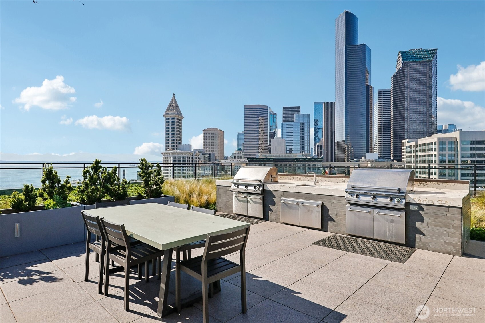 450 S Main Street #1012, Seattle, WA 98104
