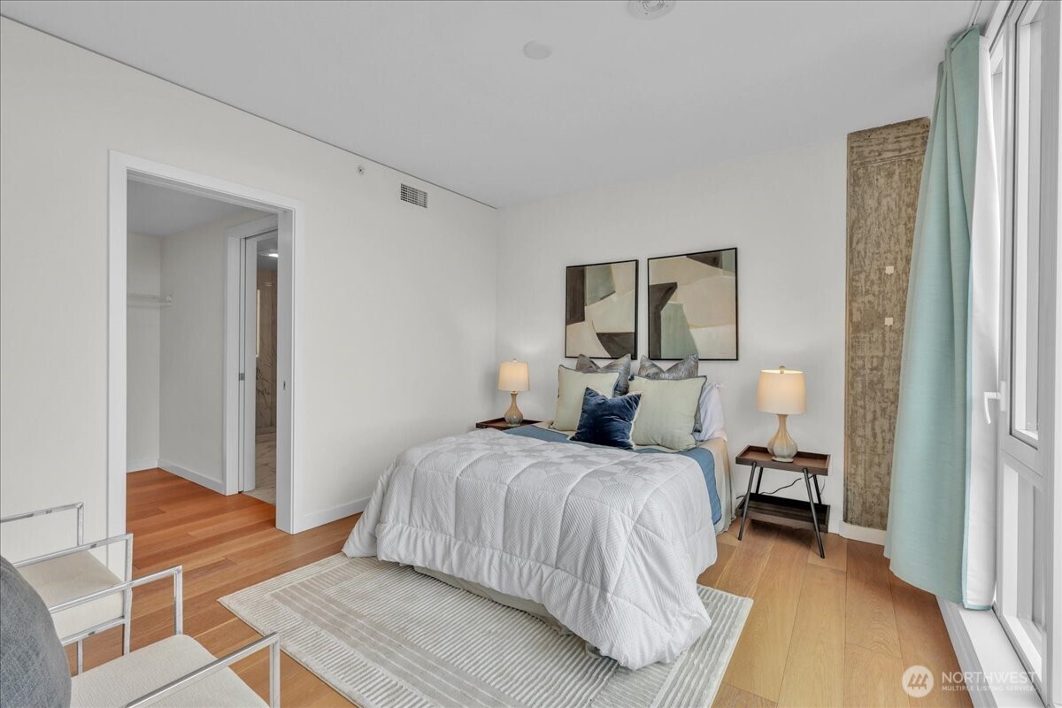 450 S Main Street #1012, Seattle, WA 98104