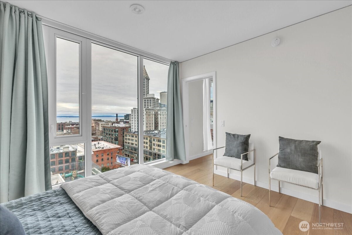 450 S Main Street #1012, Seattle, WA 98104