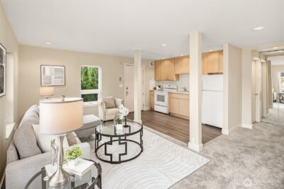 1458 W Lake Sammamish Parkway NE, Bellevue, WA 98008-3316 - Photo 27