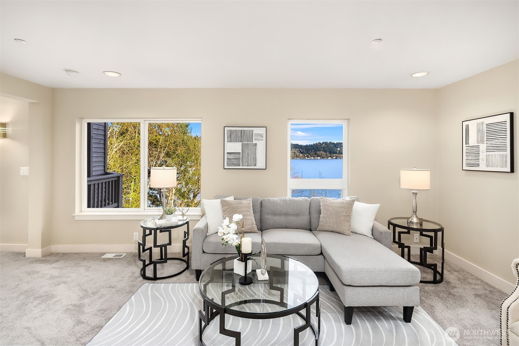 1458 W Lake Sammamish Parkway NE, Bellevue, WA 98008-3316