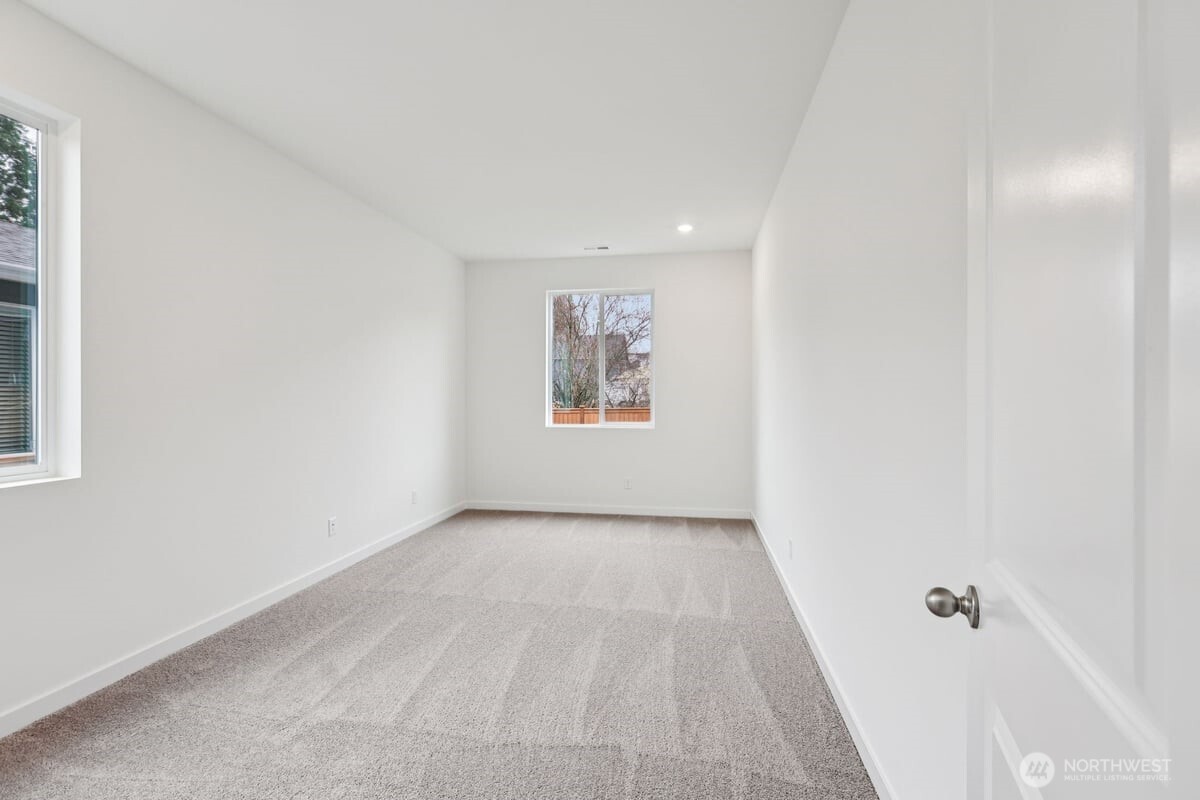 8741 52nd Place NE #014, Marysville, WA 98270