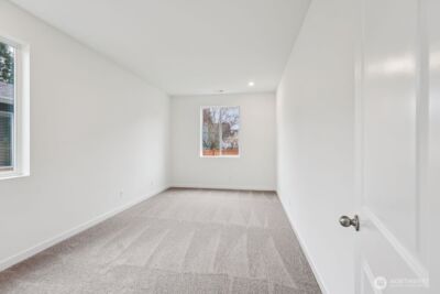 8741 52nd Place NE #014, Marysville, WA 98270 - Photo 7