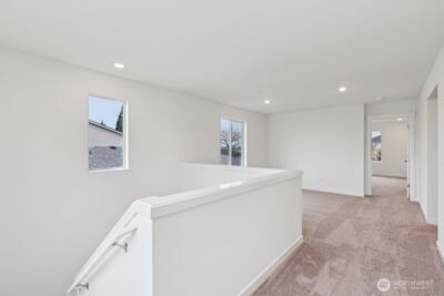 8741 52nd Place NE #014, Marysville, WA 98270 - Photo 9