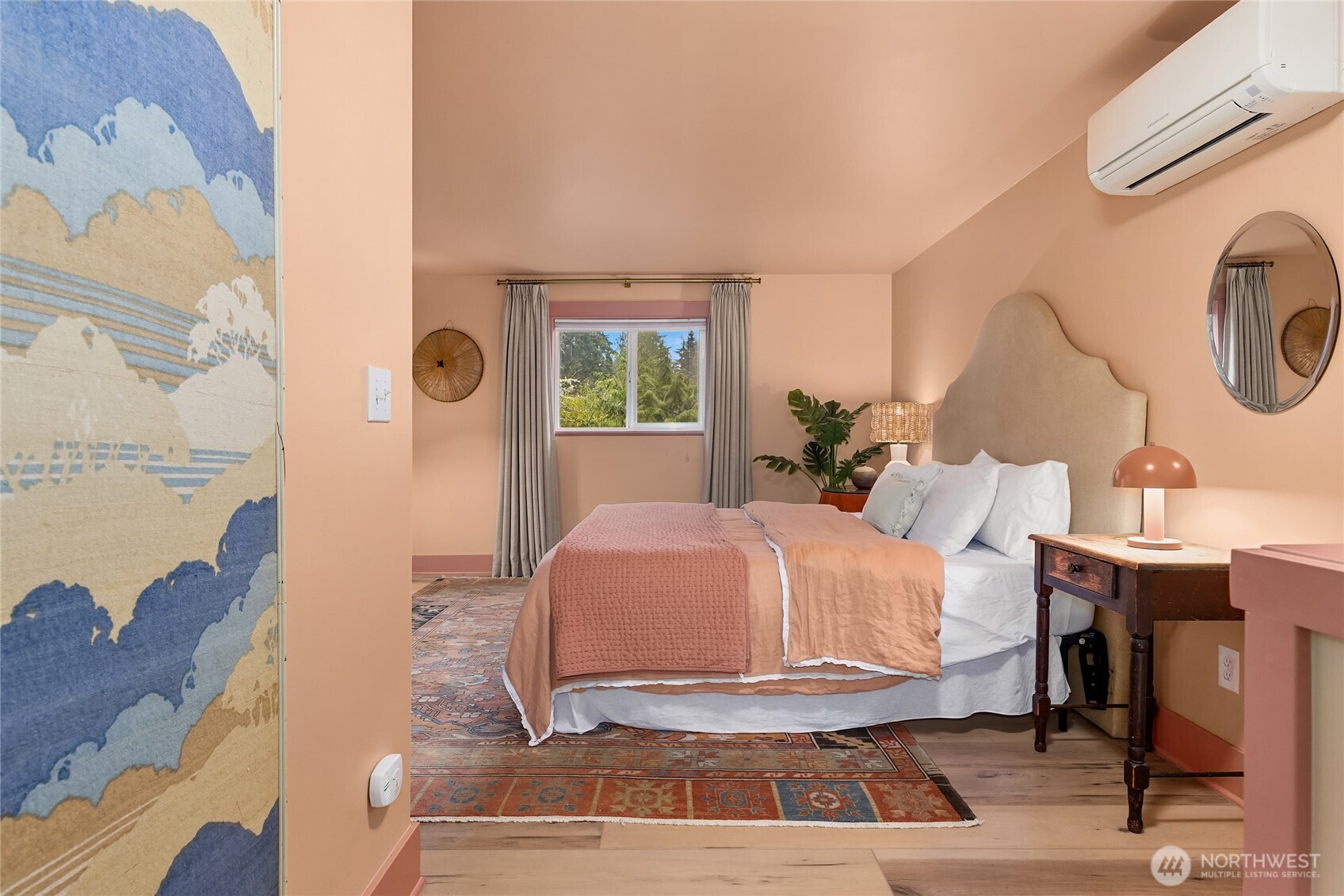 15335 Sunrise Drive NE, Bainbridge Island, WA 98110