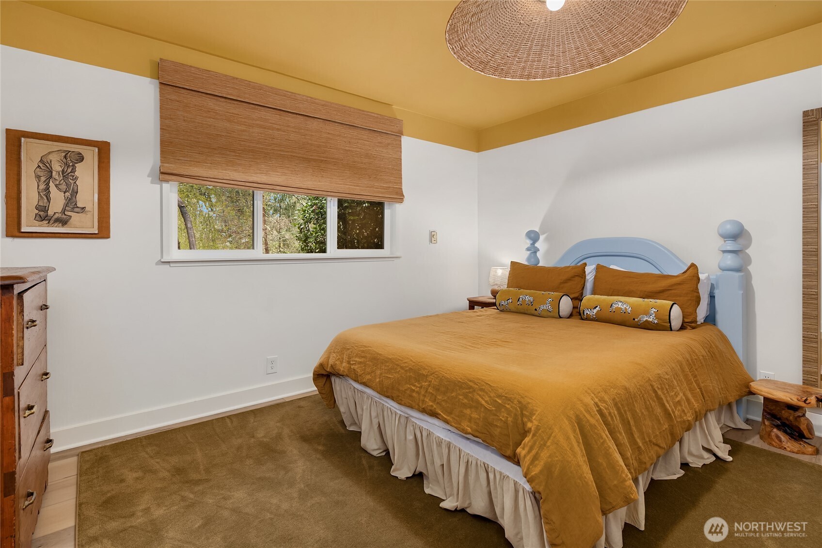 15335 Sunrise Drive NE, Bainbridge Island, WA 98110