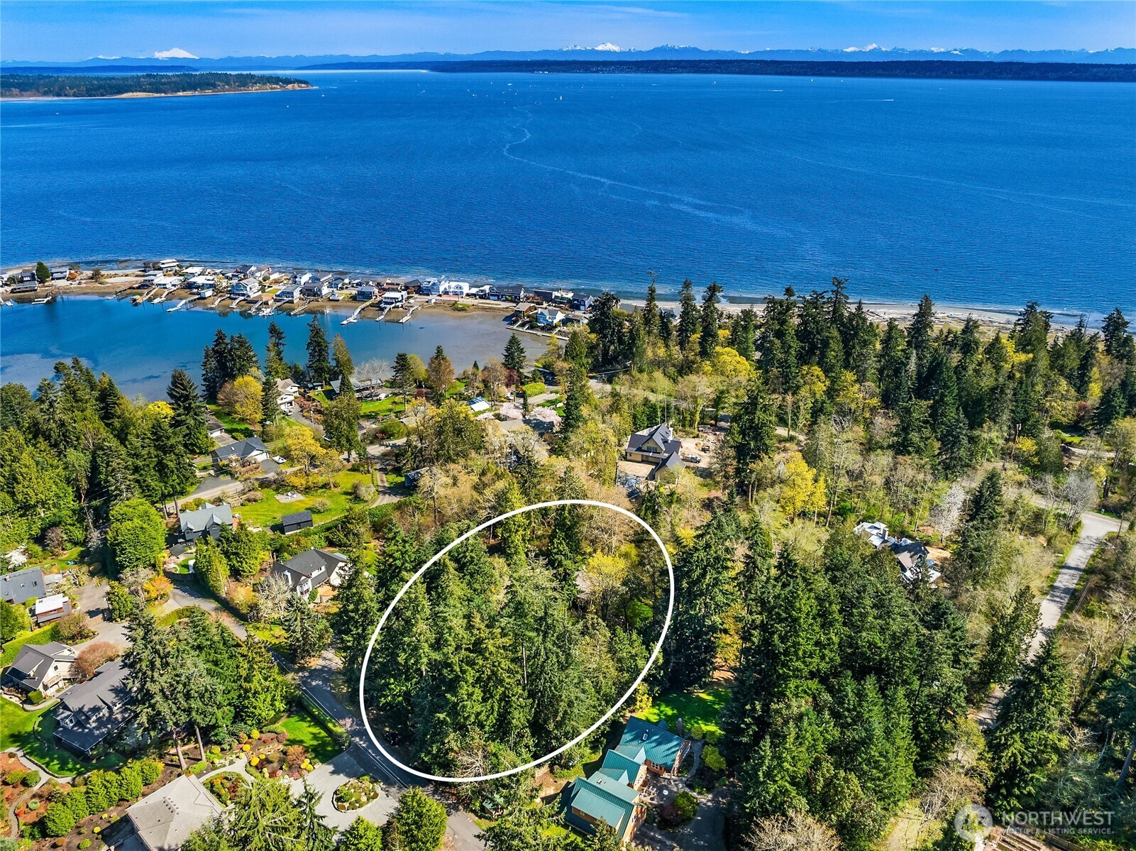 15335 Sunrise Drive NE, Bainbridge Island, WA 98110