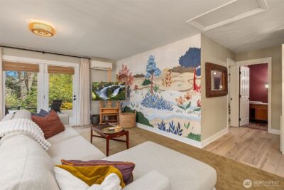 15335 Sunrise Drive NE, Bainbridge Island, WA 98110 - Photo 8