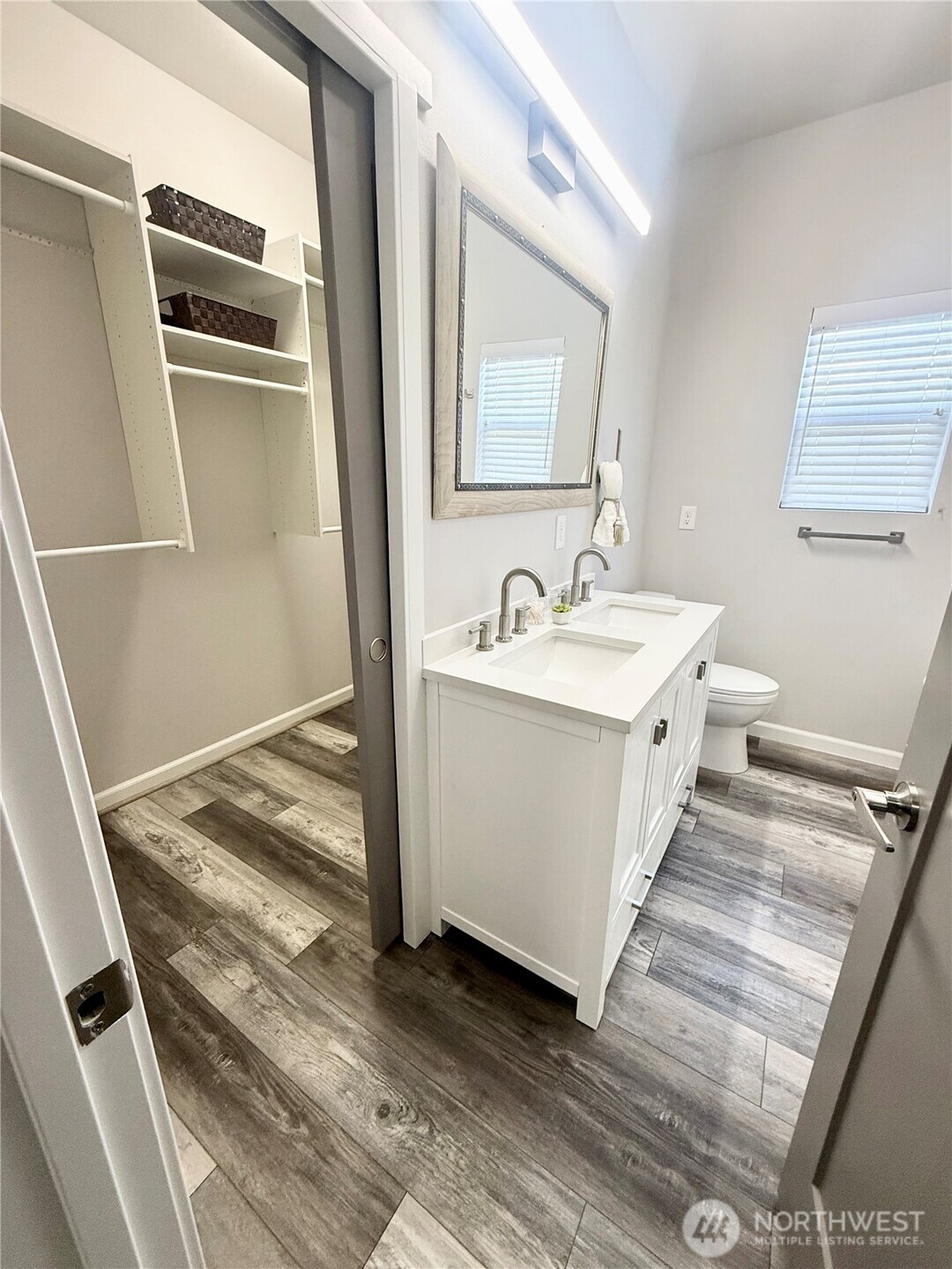 5016 Tacoma Mall Blvd , Tacoma, WA 98409