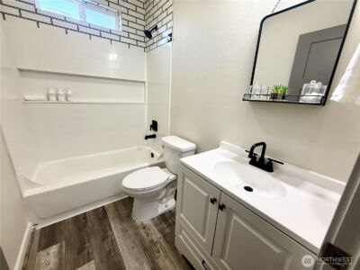 5016 Tacoma Mall Blvd , Tacoma, WA 98409 - Photo 17