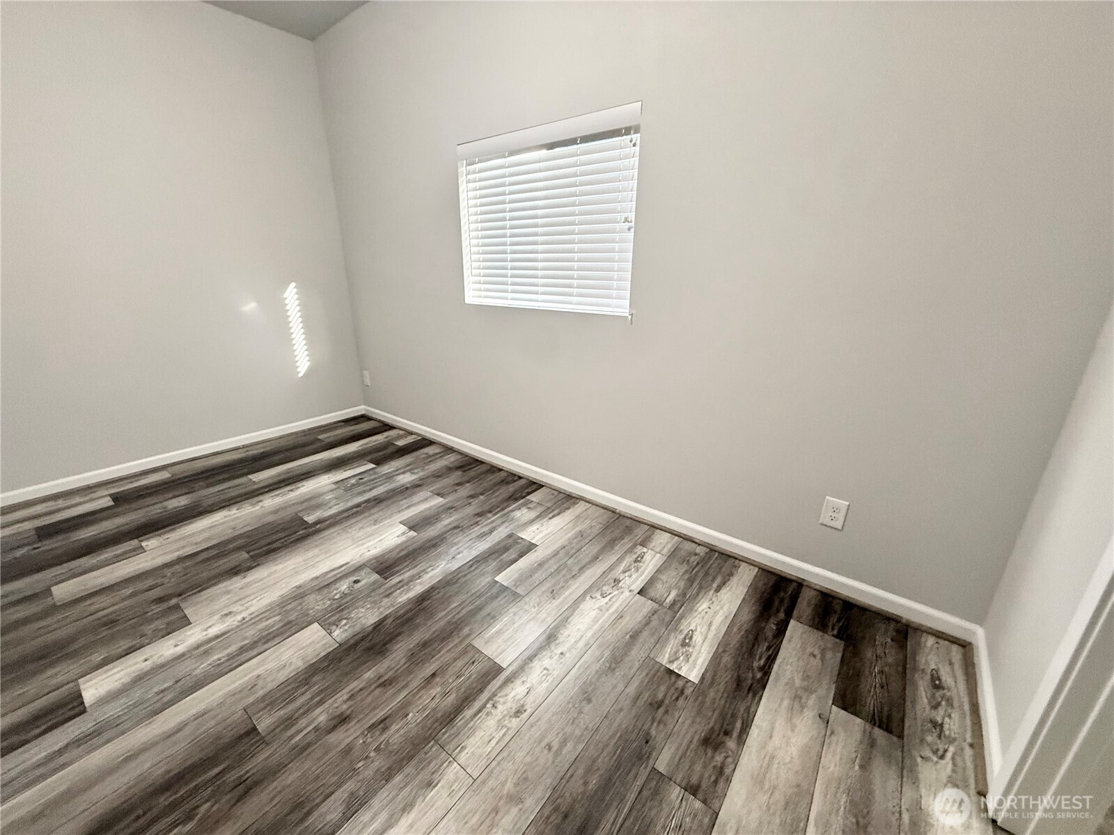 5016 Tacoma Mall Blvd , Tacoma, WA 98409